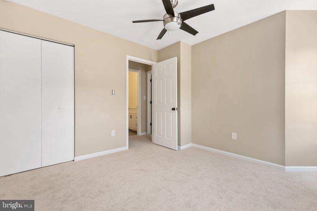 3742 COLLEGE AVENUE Unit: E1