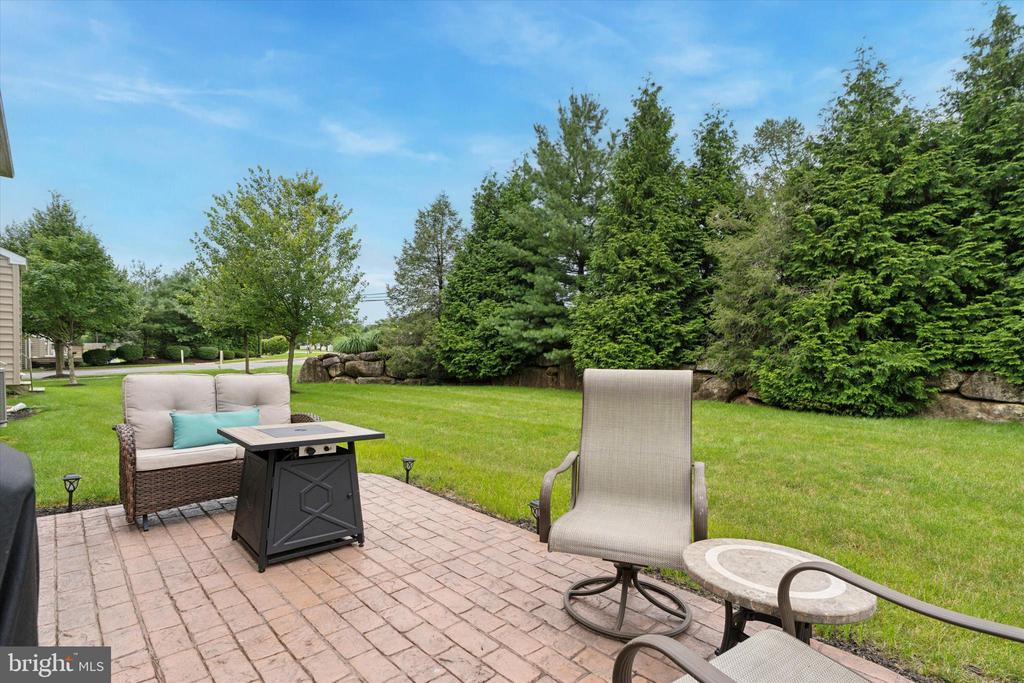 112 NEW VILLAGE GREENE DRIVE