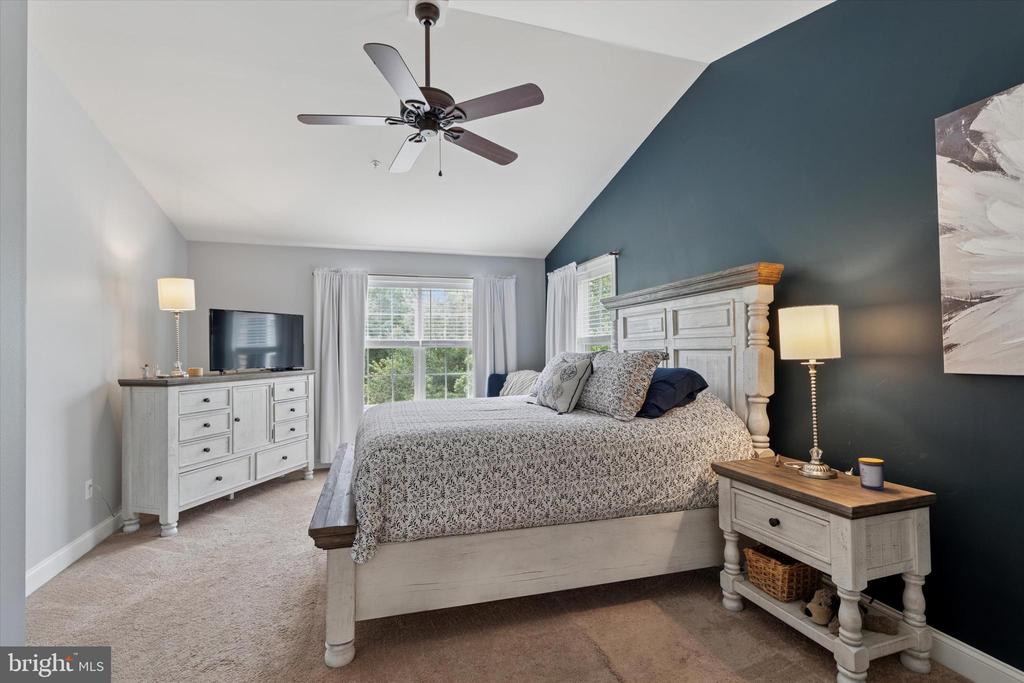 112 NEW VILLAGE GREENE DRIVE