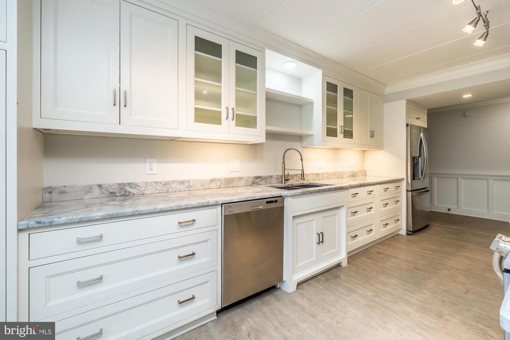 200 CAMPBELL CIRCLE Unit: E-6