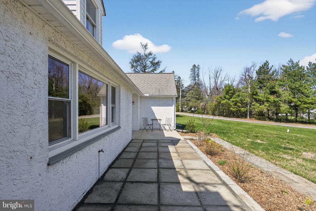 440 TAYLOR ROAD