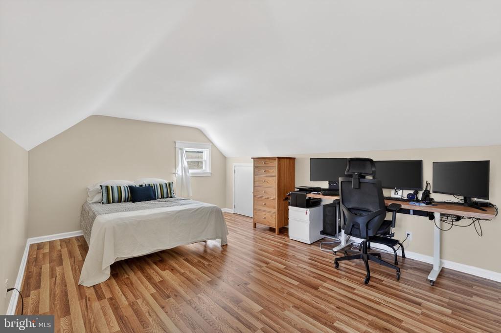 440 TAYLOR ROAD