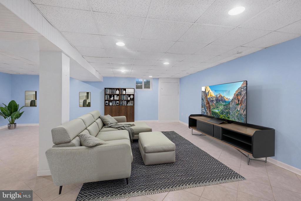 497 STEWART DRIVE