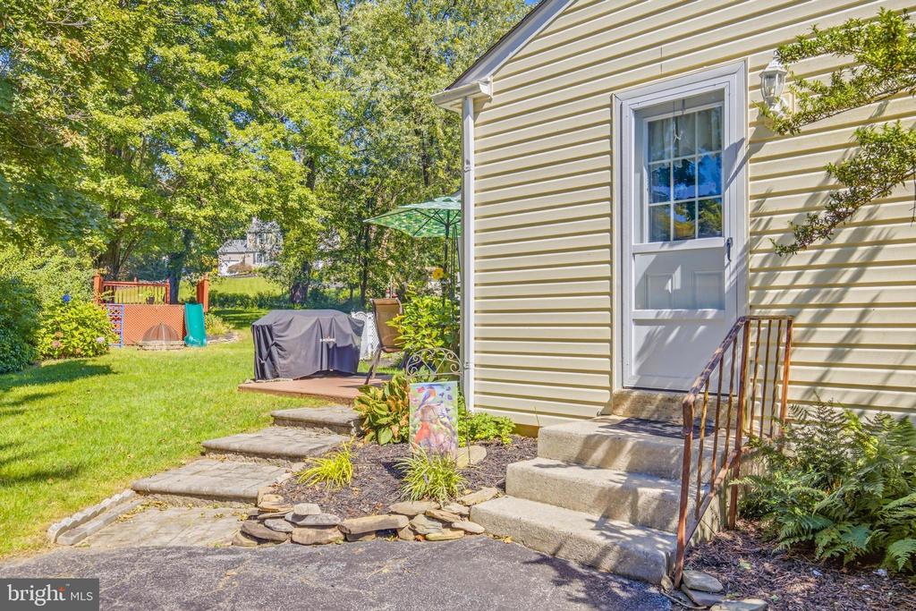 497 STEWART DRIVE