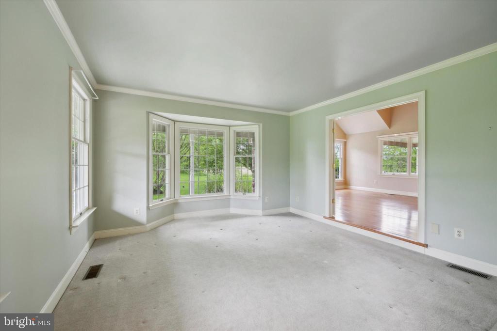 2041 SHEARER ROAD