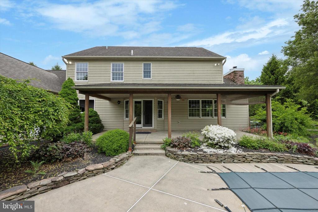 2041 SHEARER ROAD