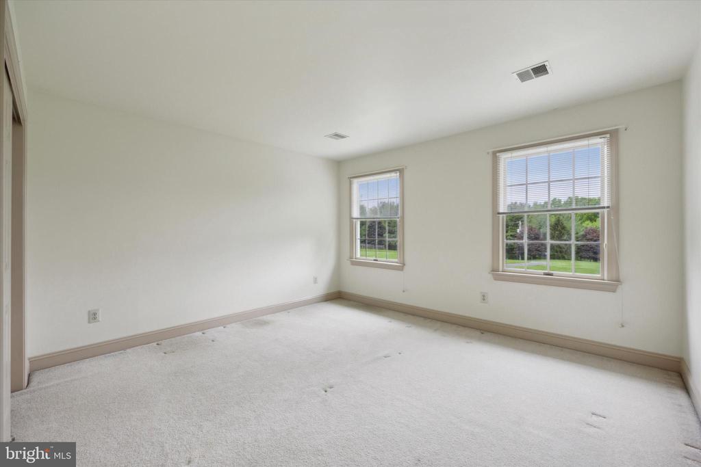 2041 SHEARER ROAD