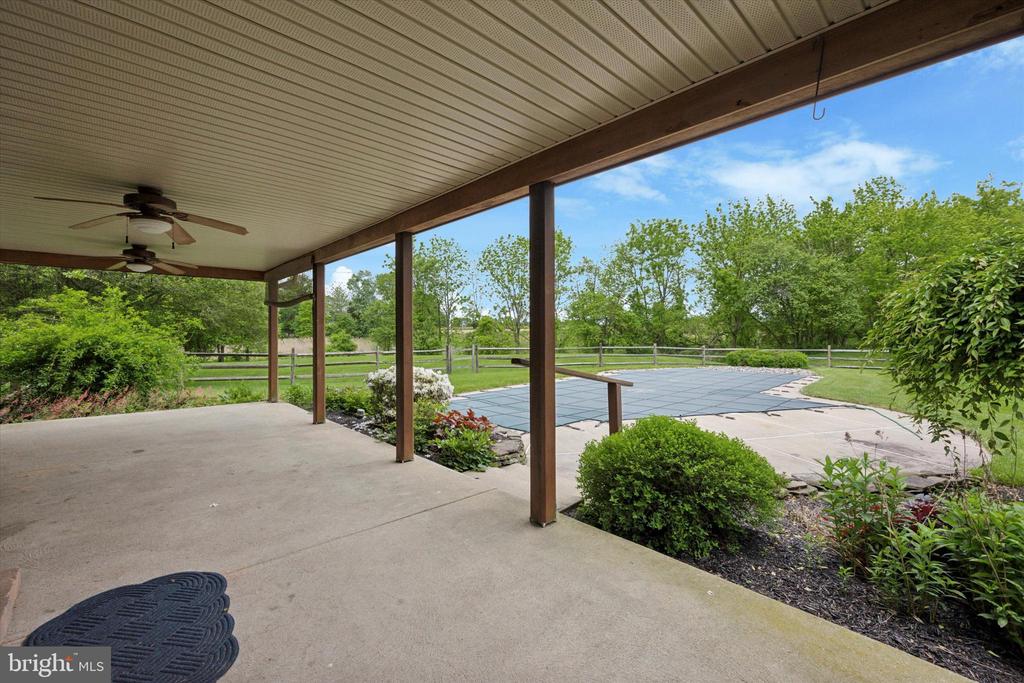 2041 SHEARER ROAD
