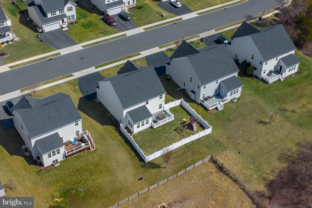 106 TALLOWOOD DRIVE