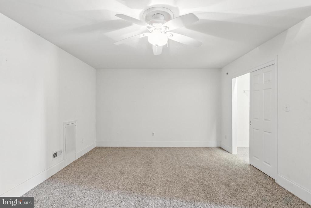 2461 MERRI CLAUDE DRIVE