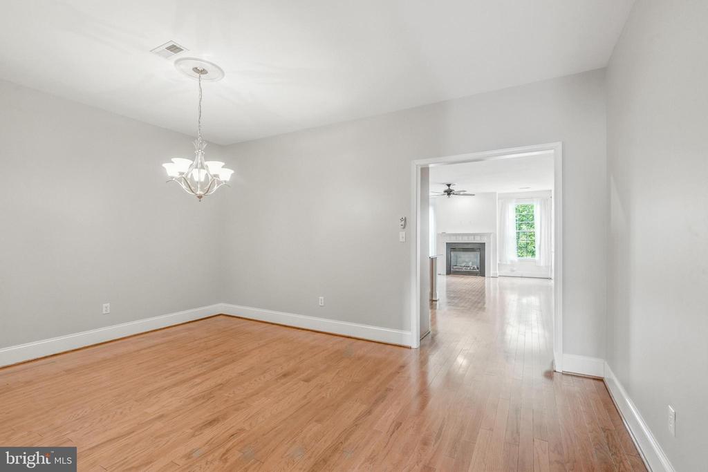 2461 MERRI CLAUDE DRIVE