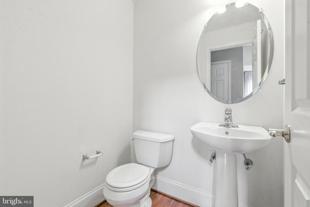 2461 MERRI CLAUDE DRIVE