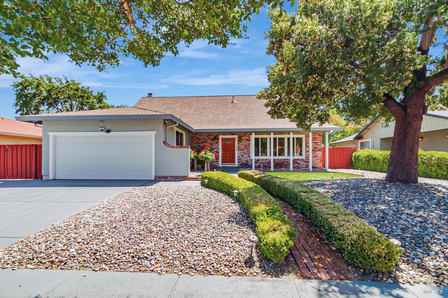 2132 San Antonio Dr