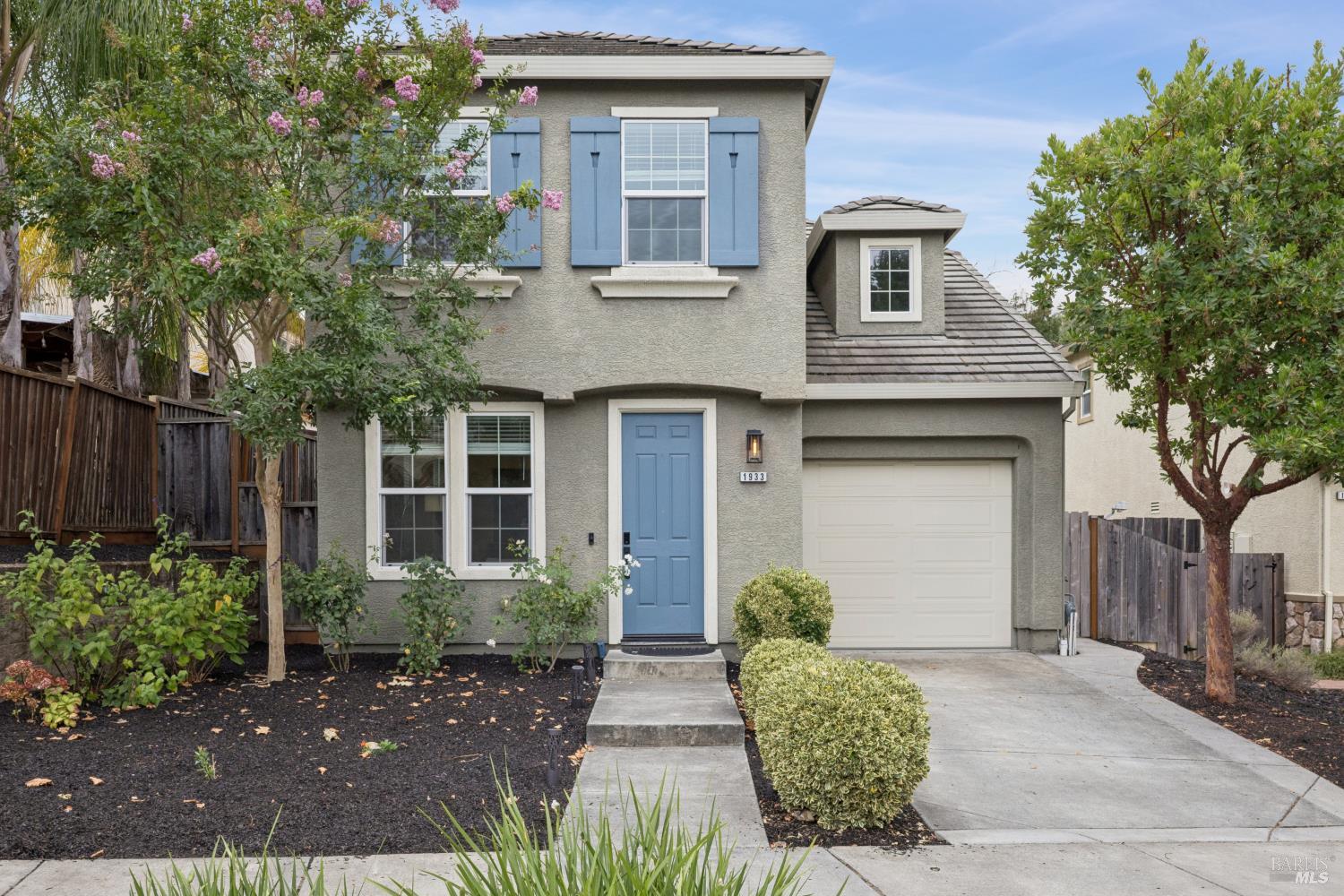1933 Verbena Drive