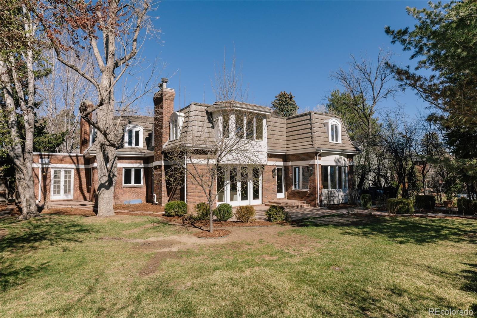 334 Ivy Street