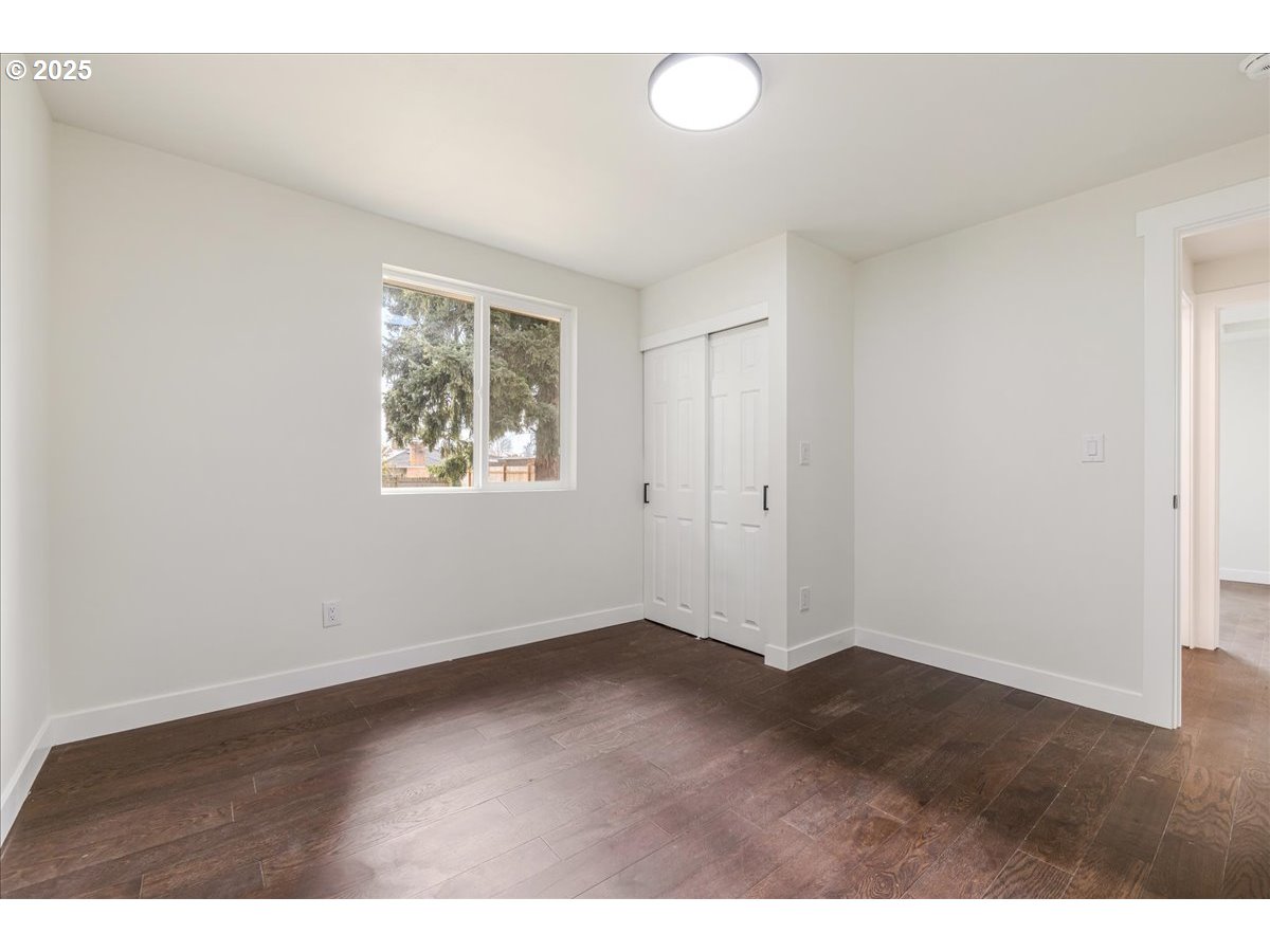 1432 NE 10TH AVE, McMinnville