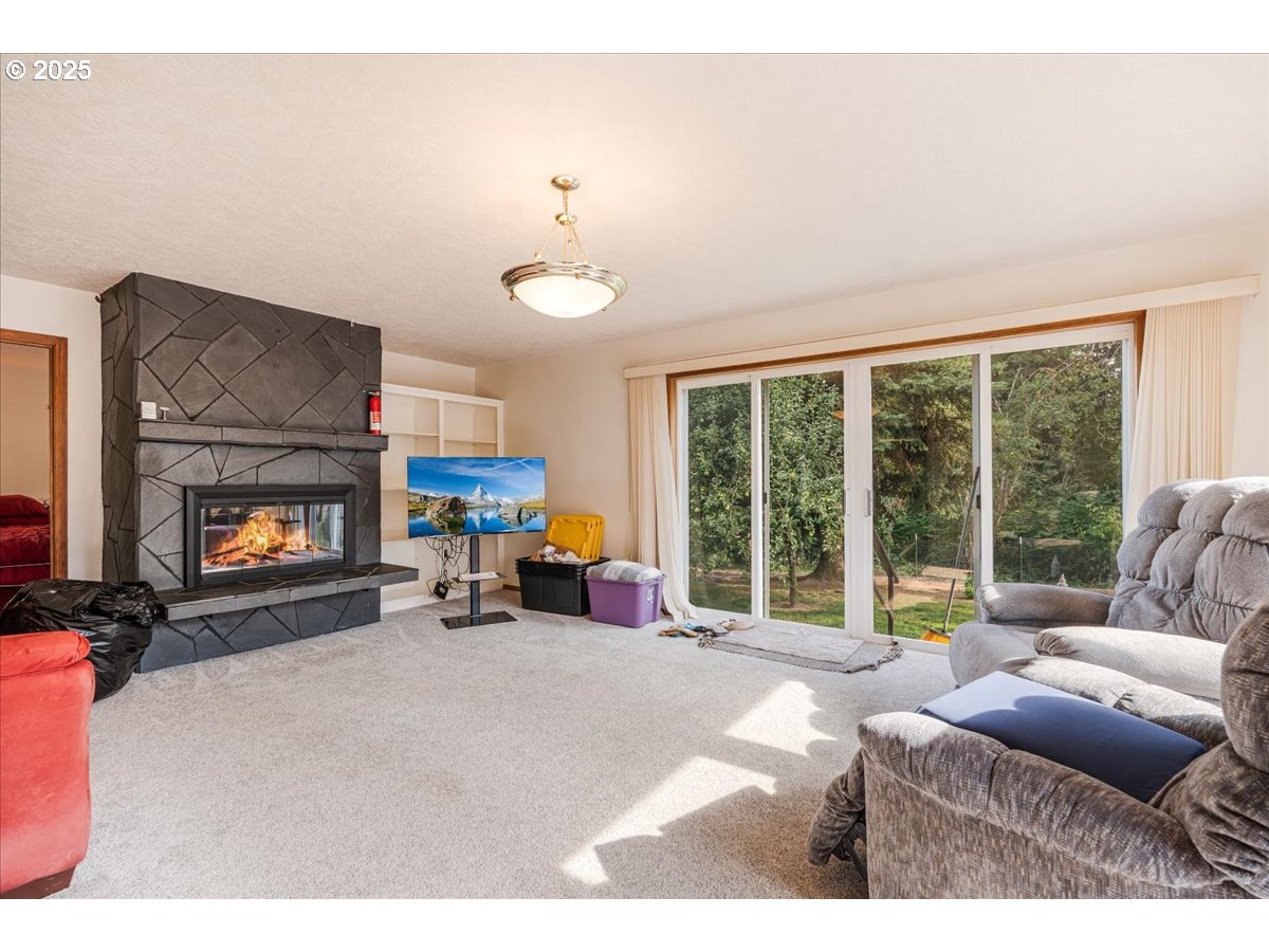 2419 NE GRANDHAVEN ST, McMinnville