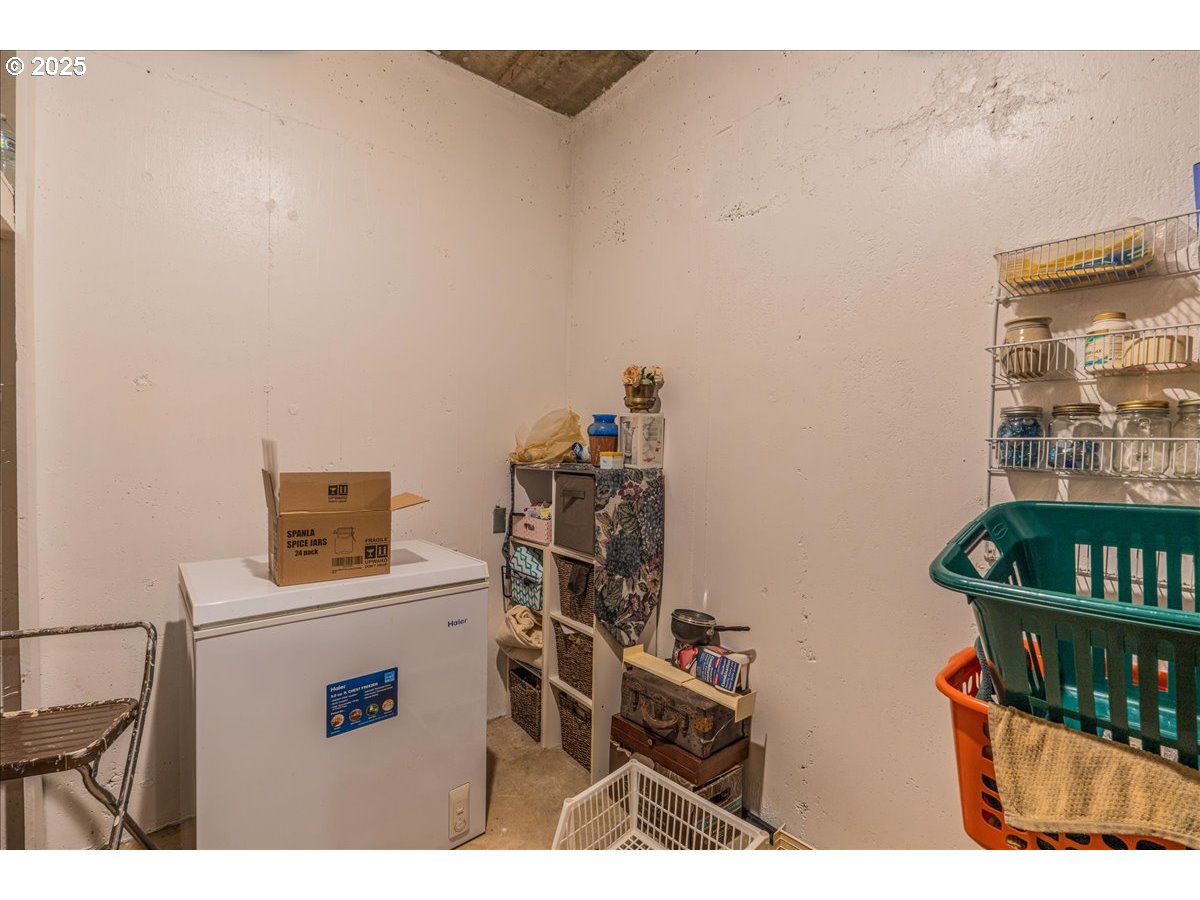 18175 NE BALD PEAK RD, Newberg