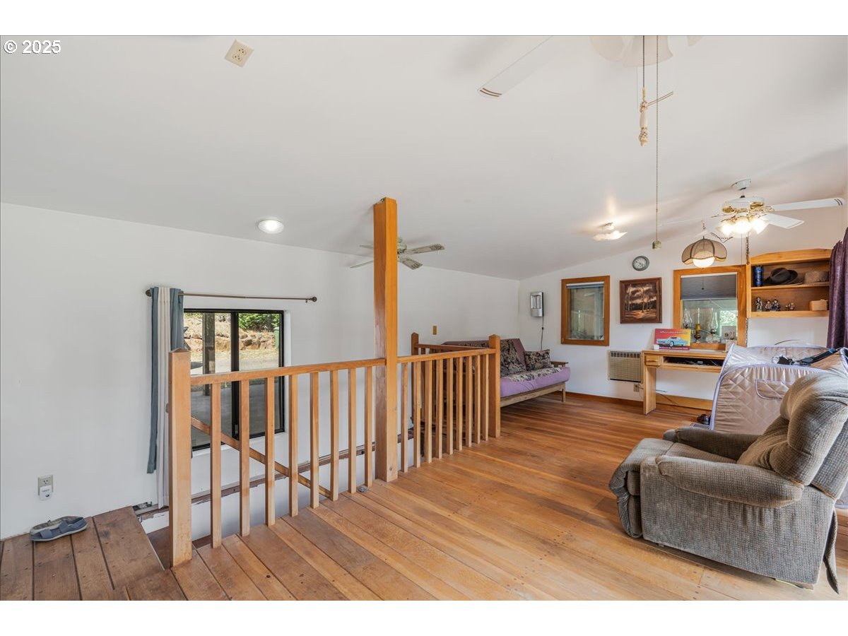 18175 NE BALD PEAK RD, Newberg