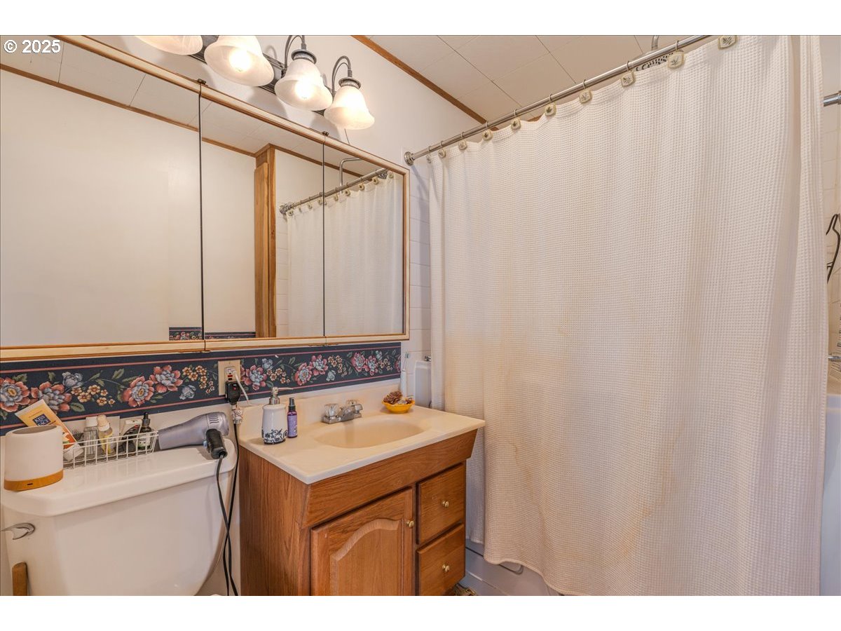 18175 NE BALD PEAK RD, Newberg