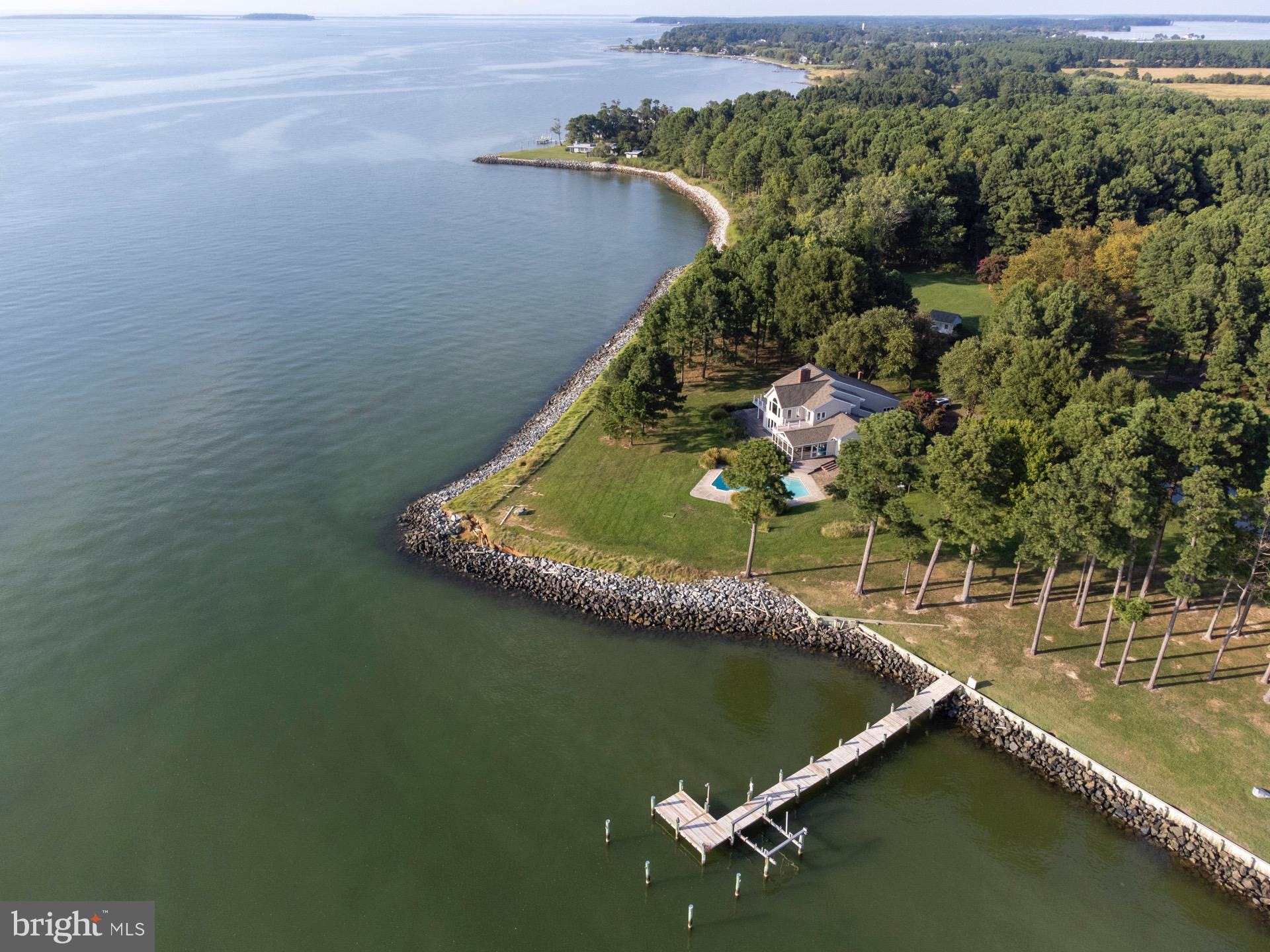 5032 Black Walnut Point ROAD