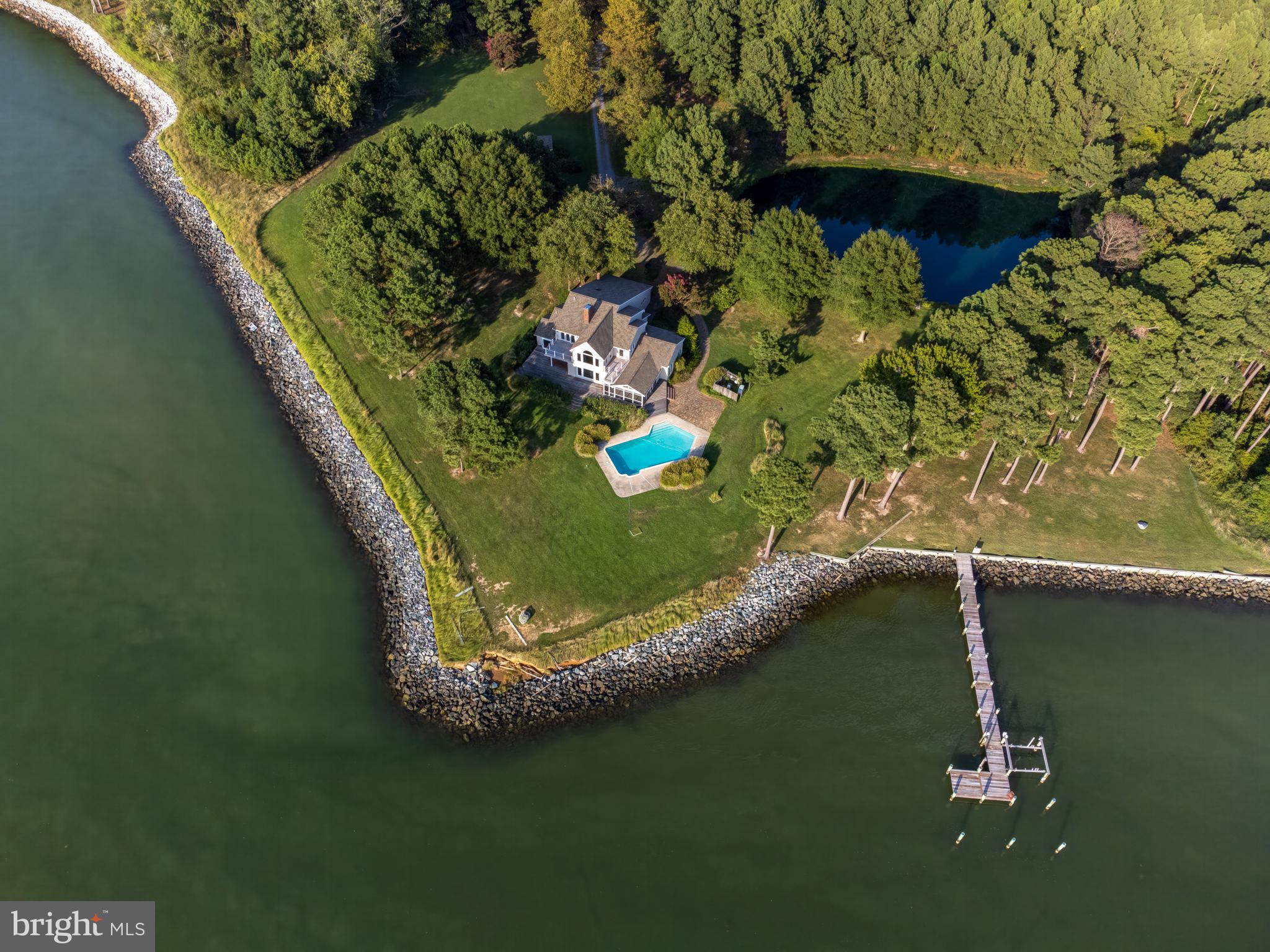5032 Black Walnut Point ROAD