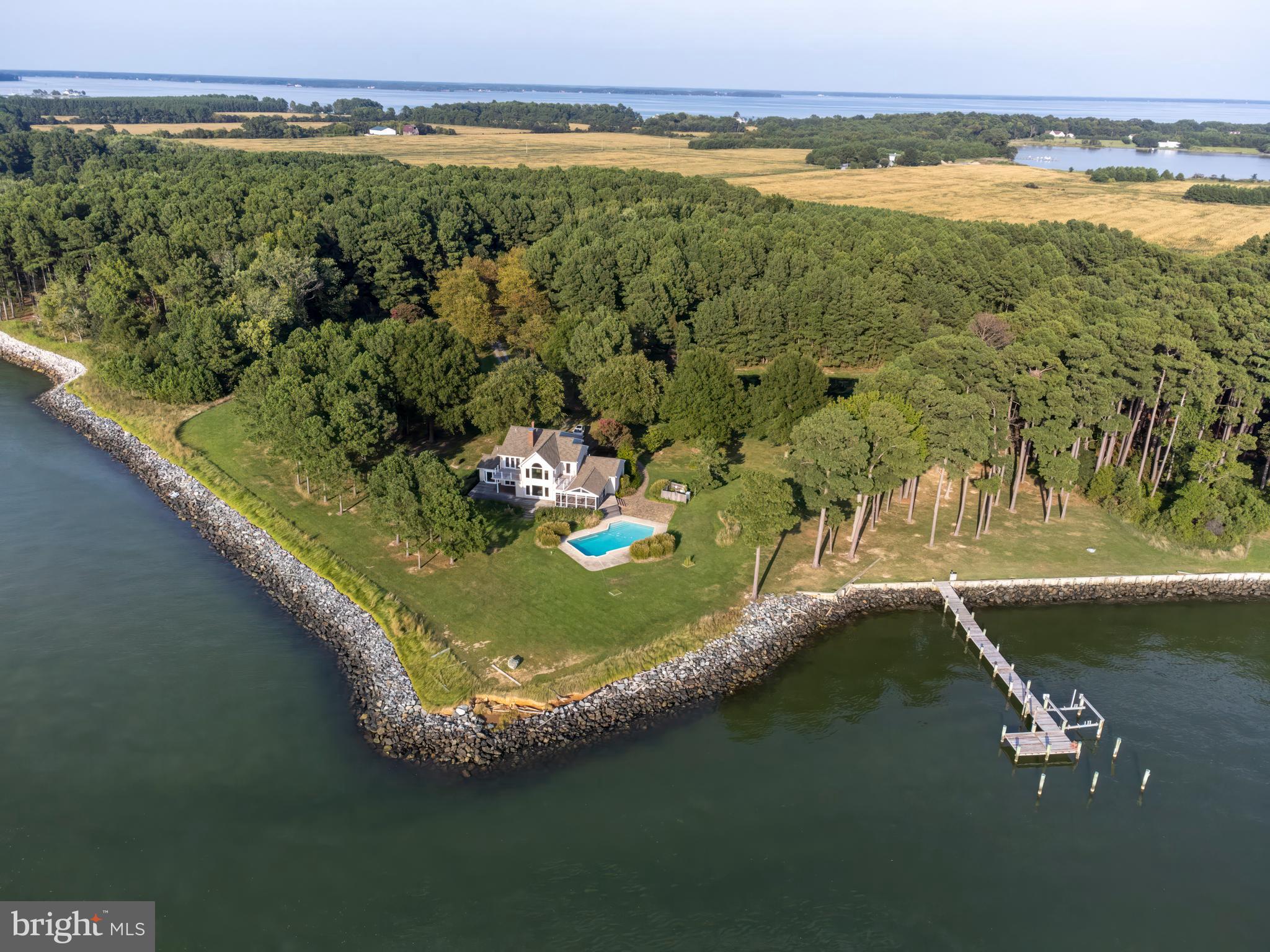 5032 Black Walnut Point ROAD