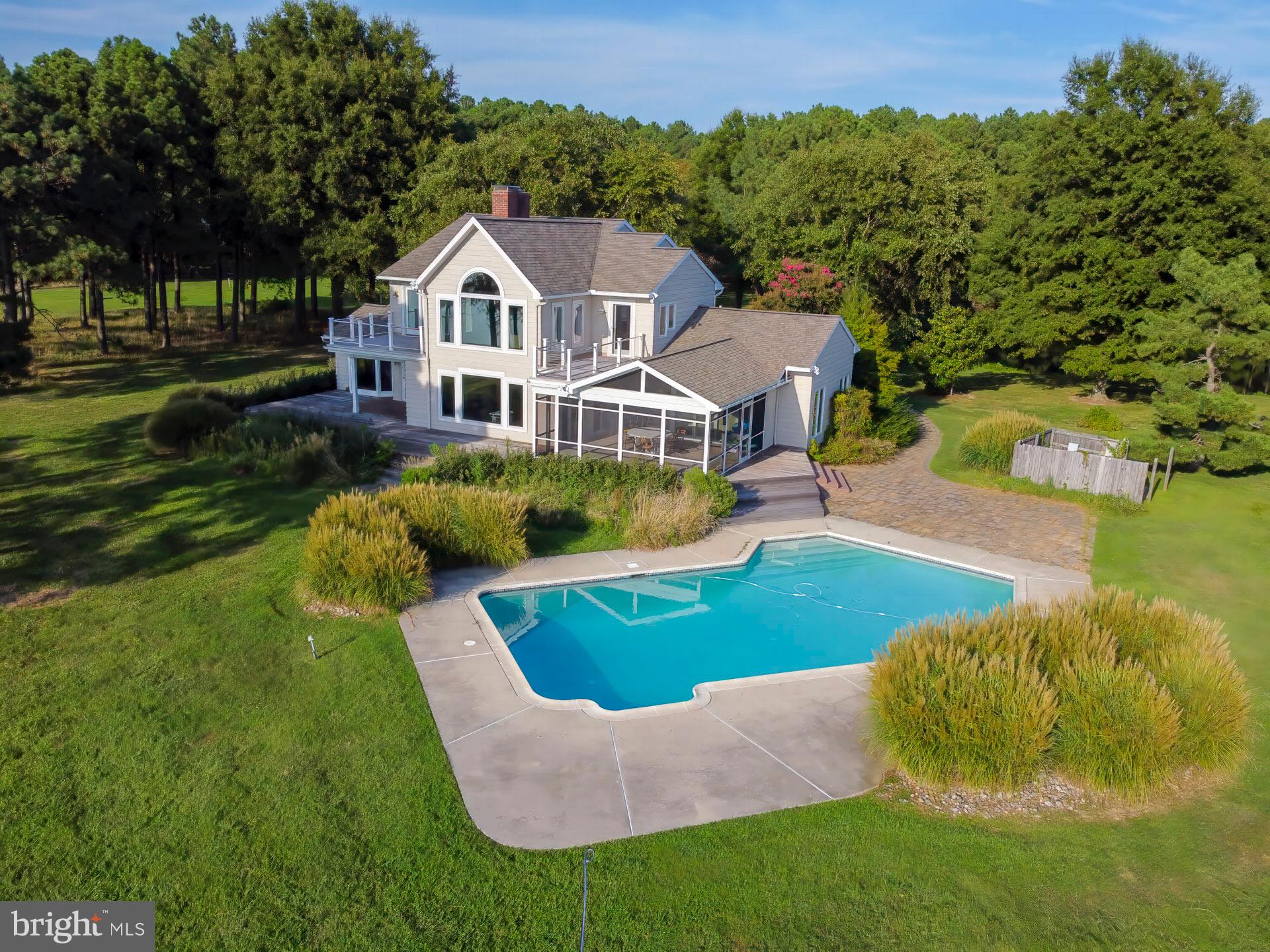 5032 Black Walnut Point ROAD