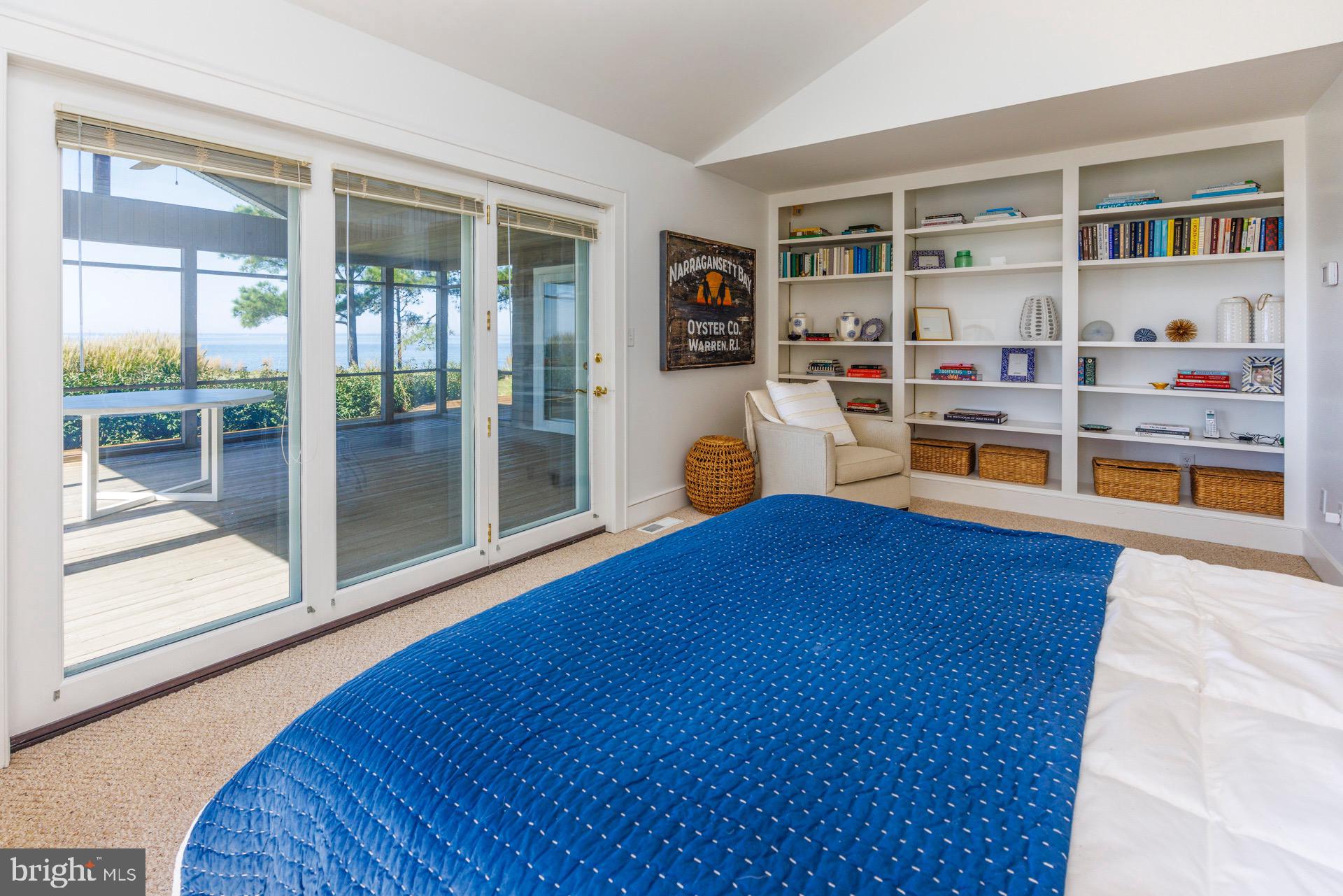 5032 Black Walnut Point ROAD