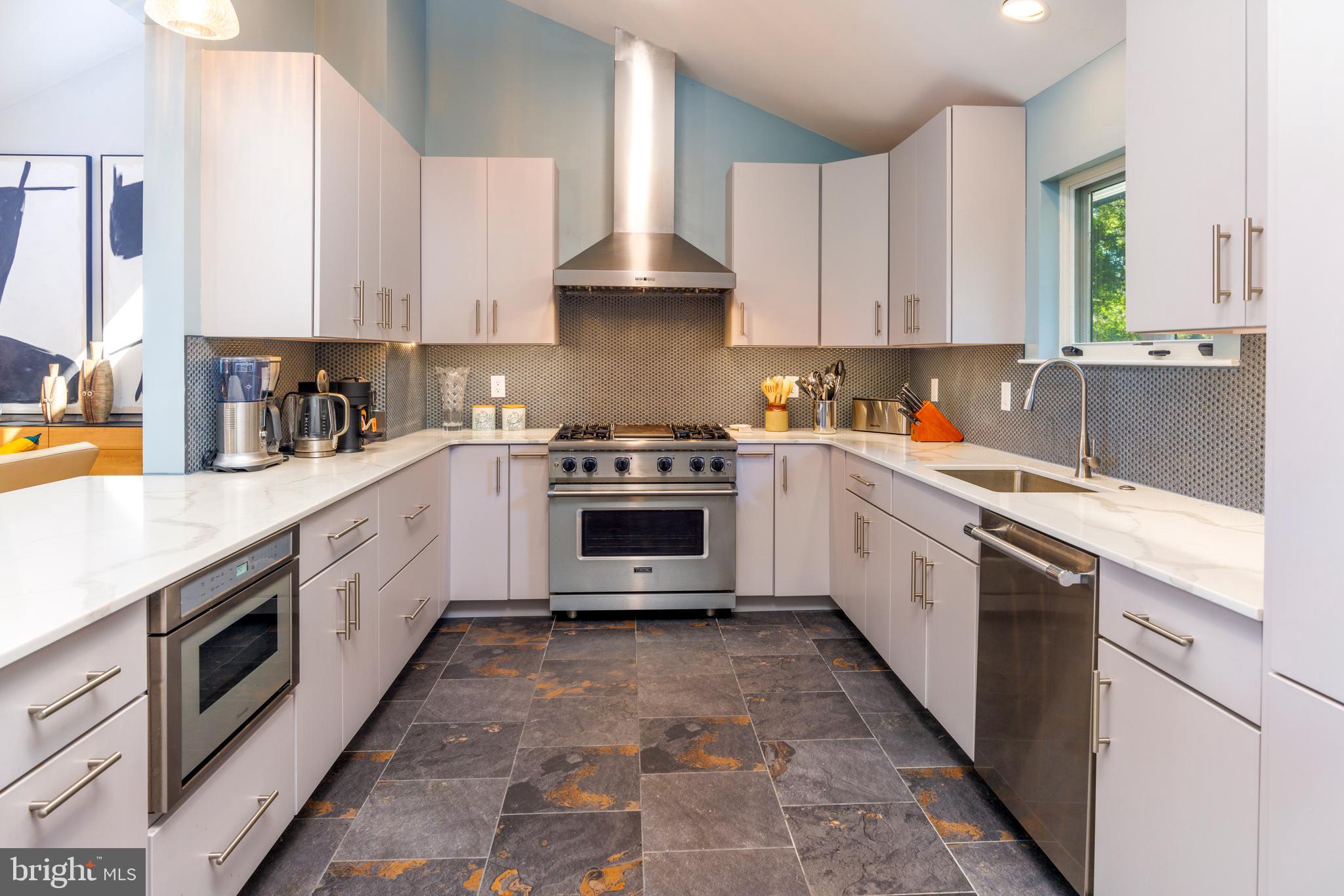 4320 Bonfield COURT