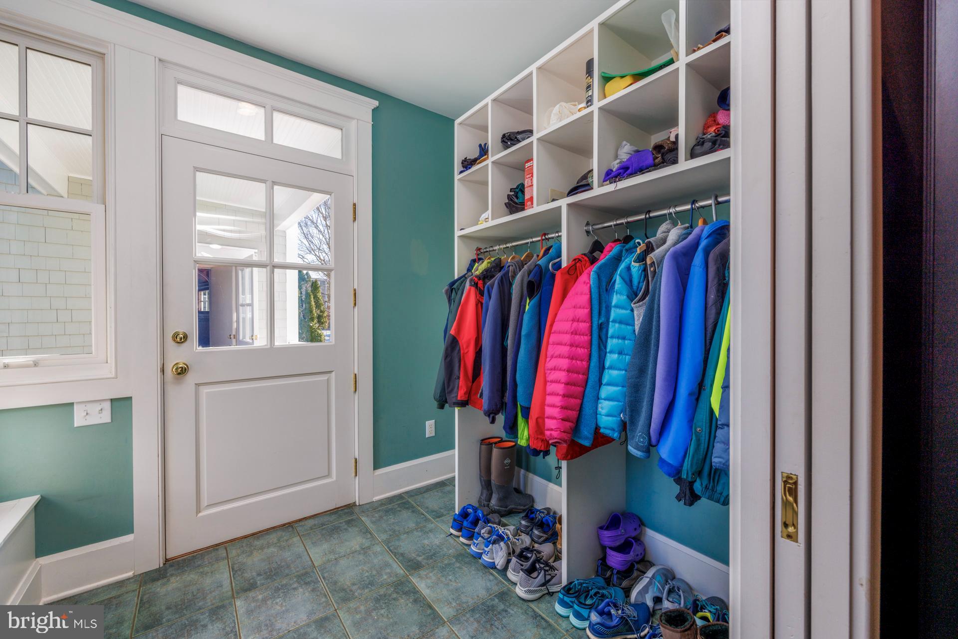 7097 Magdalene Ct