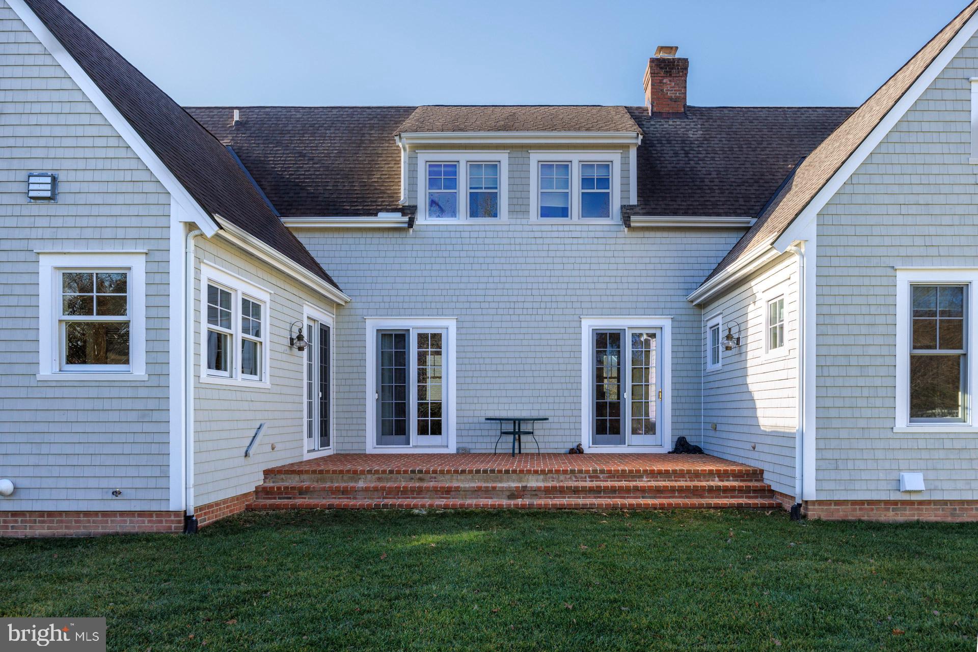 7097 Magdalene Ct