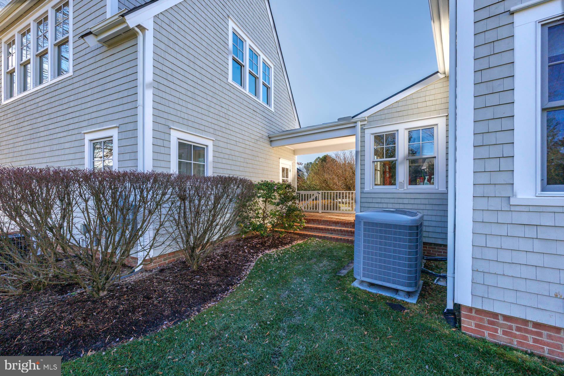 7097 Magdalene Ct