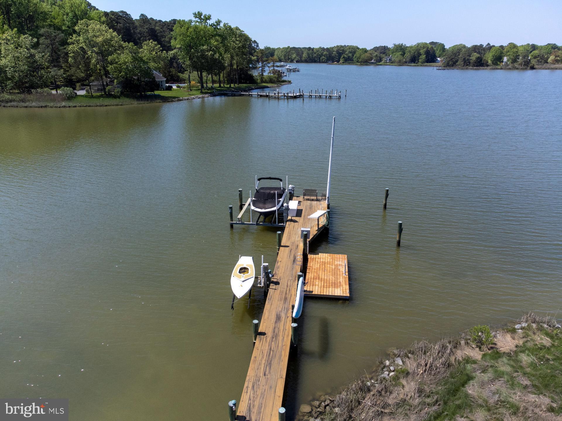 6694 Hopkins Neck Rd