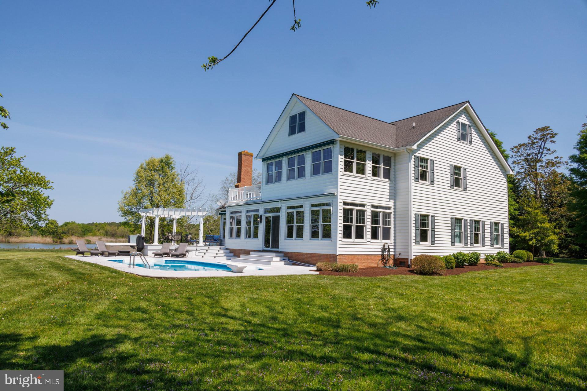 6694 Hopkins Neck Rd