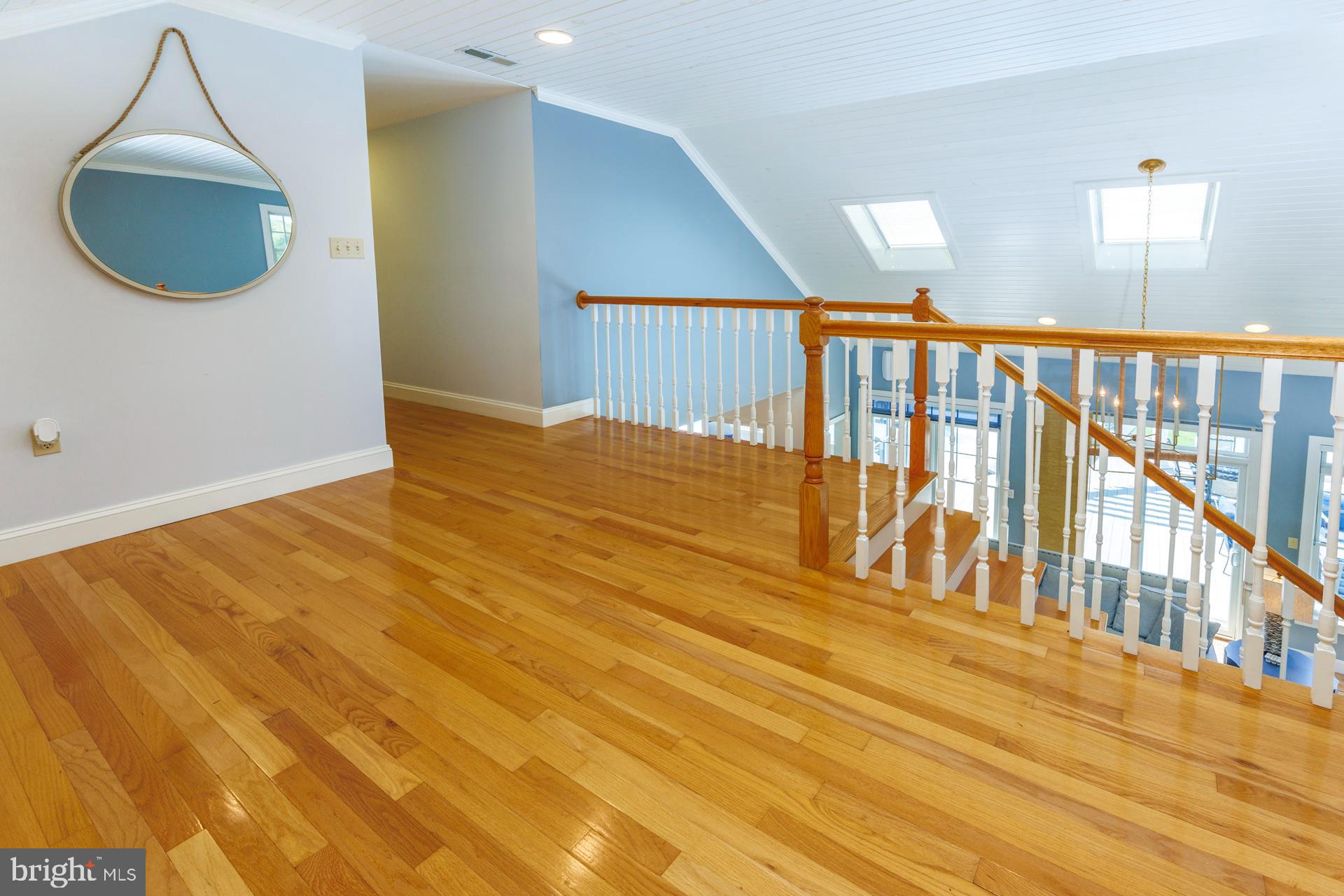 6694 Hopkins Neck Rd