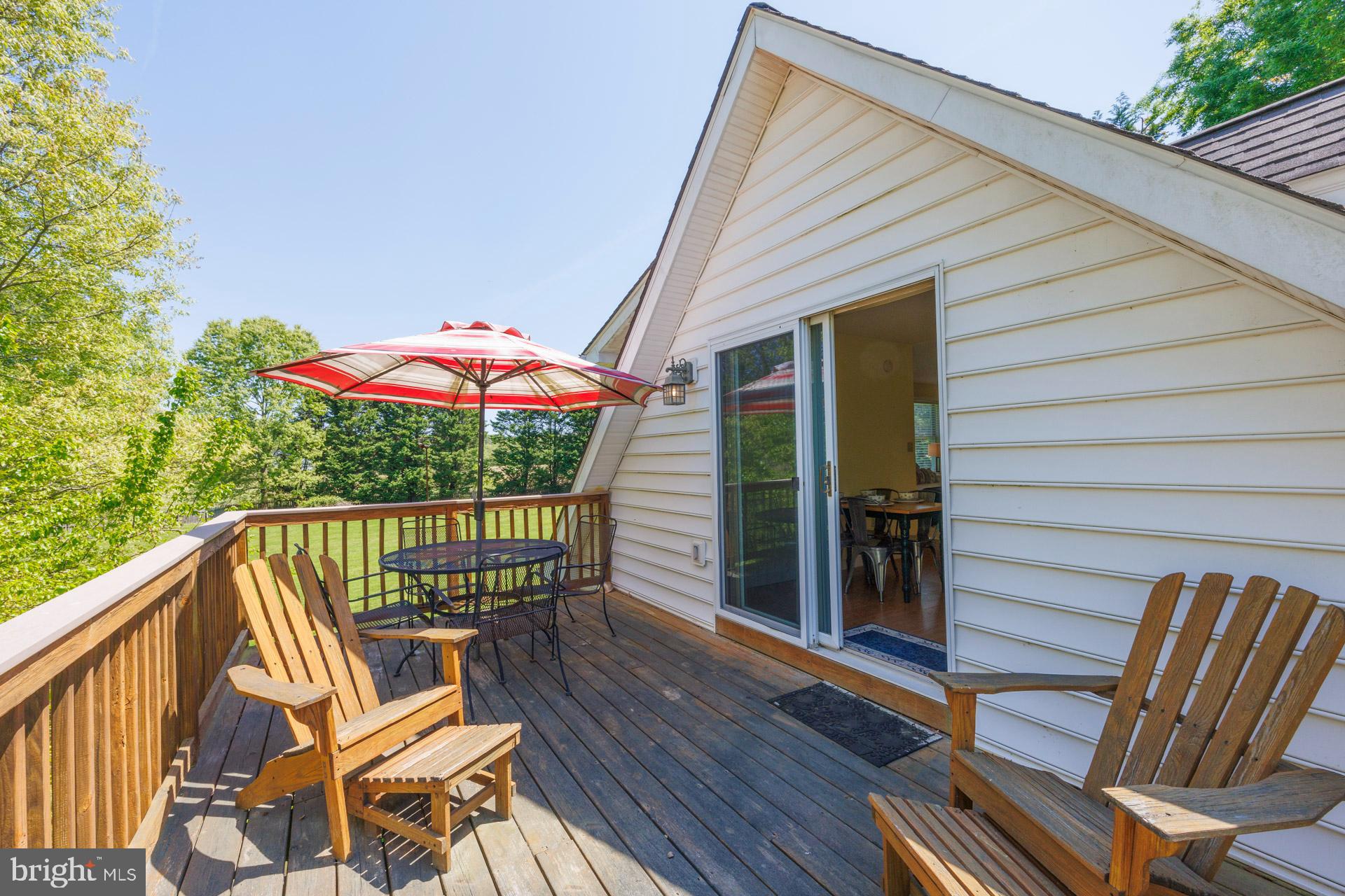 6694 Hopkins Neck Rd