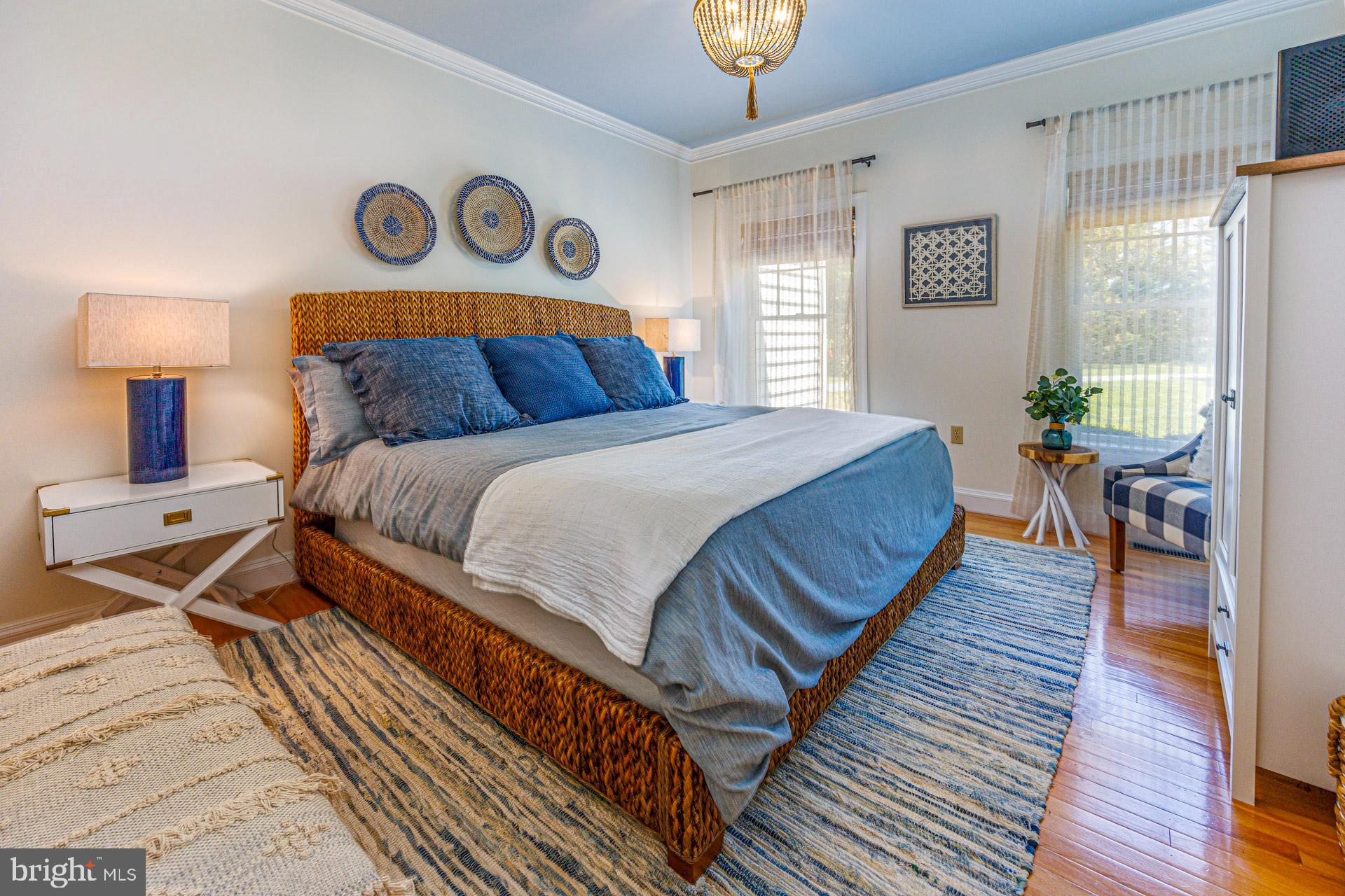 6694 Hopkins Neck Rd