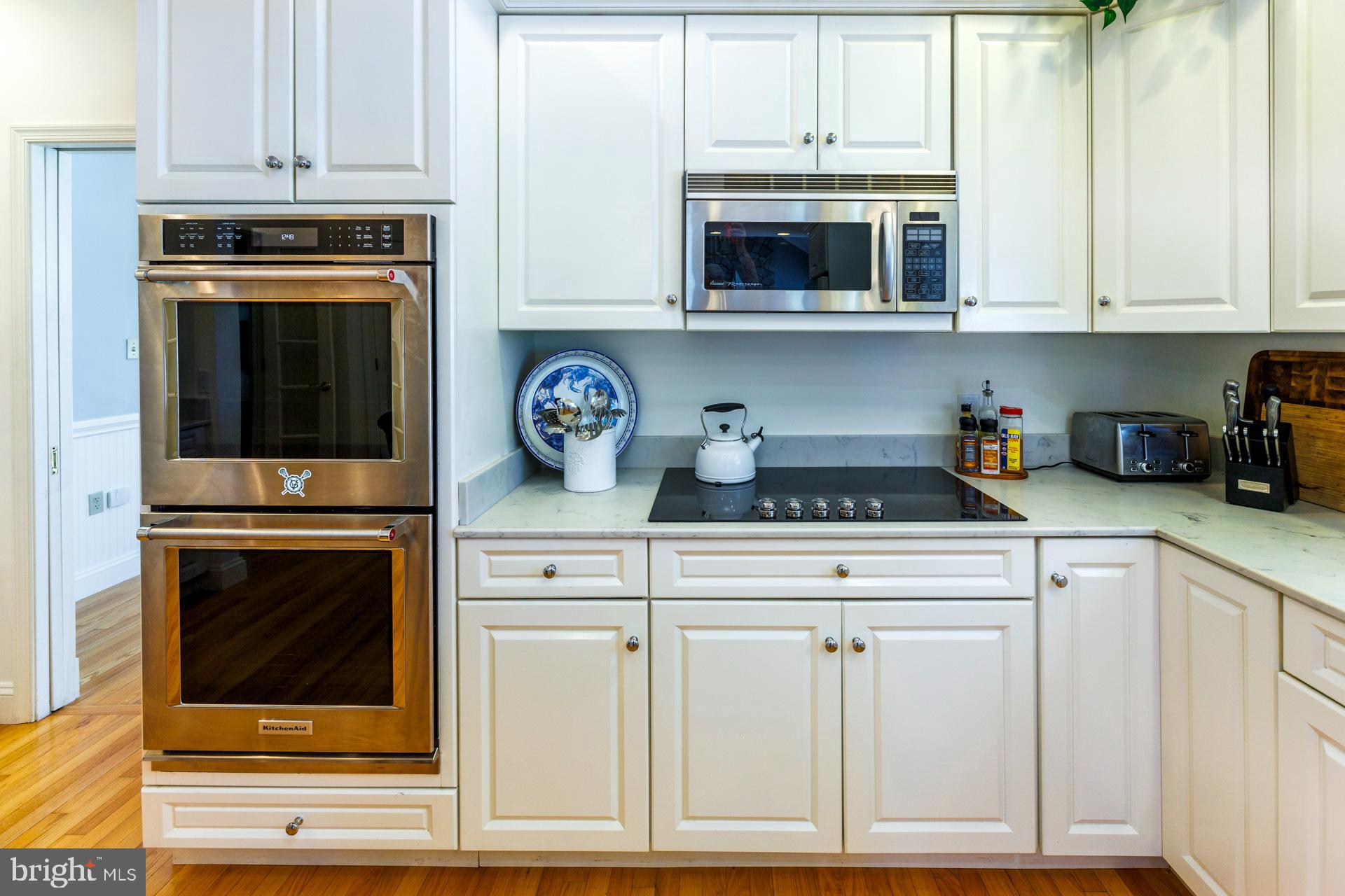 6694 Hopkins Neck Rd