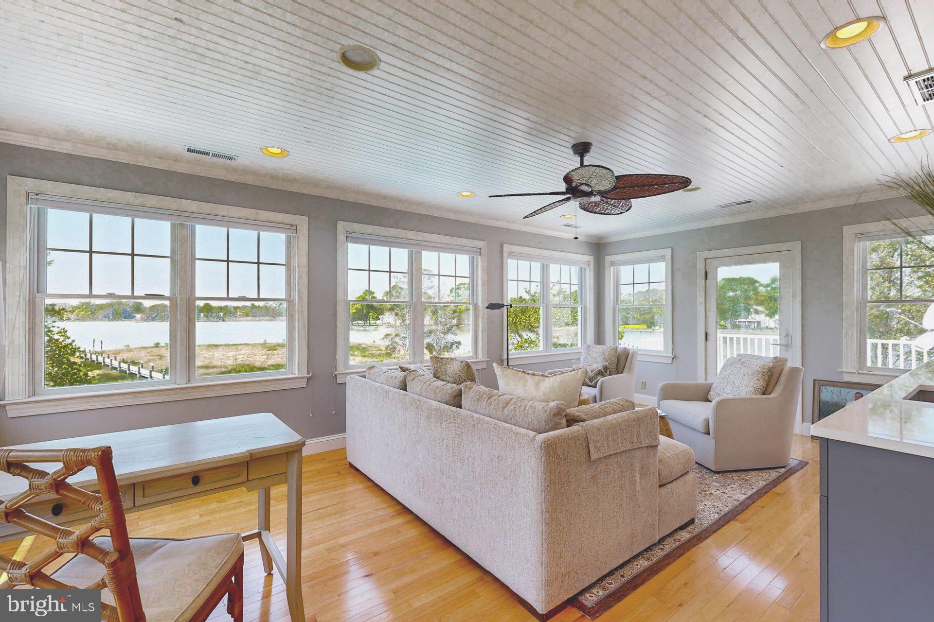 6694 Hopkins Neck Rd