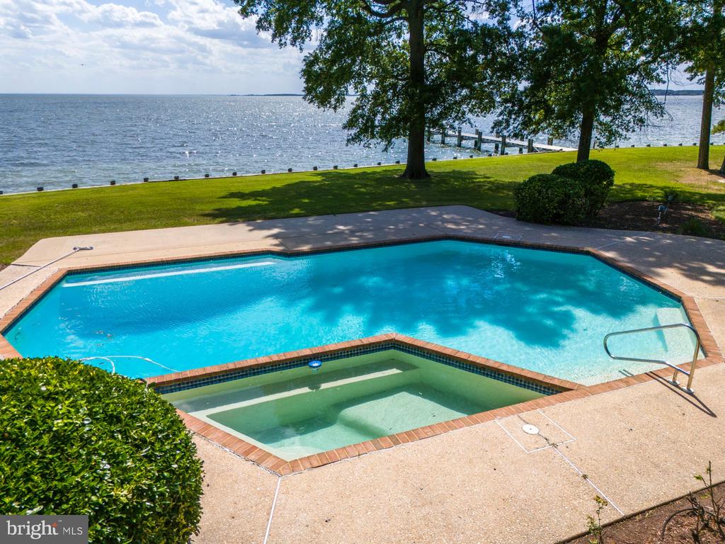 24190 Deep Neck Rd