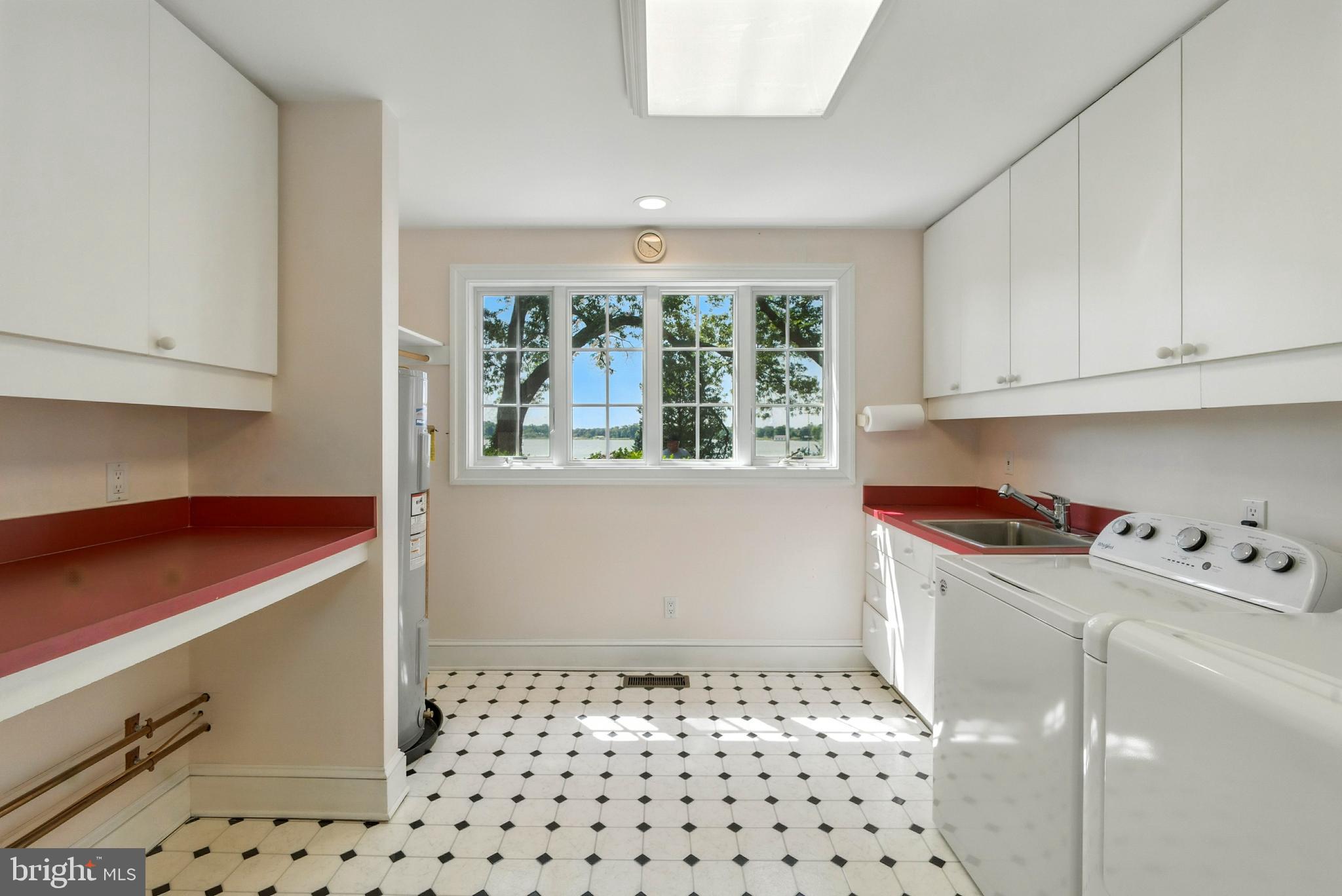 27873 le Gates Cove Rd