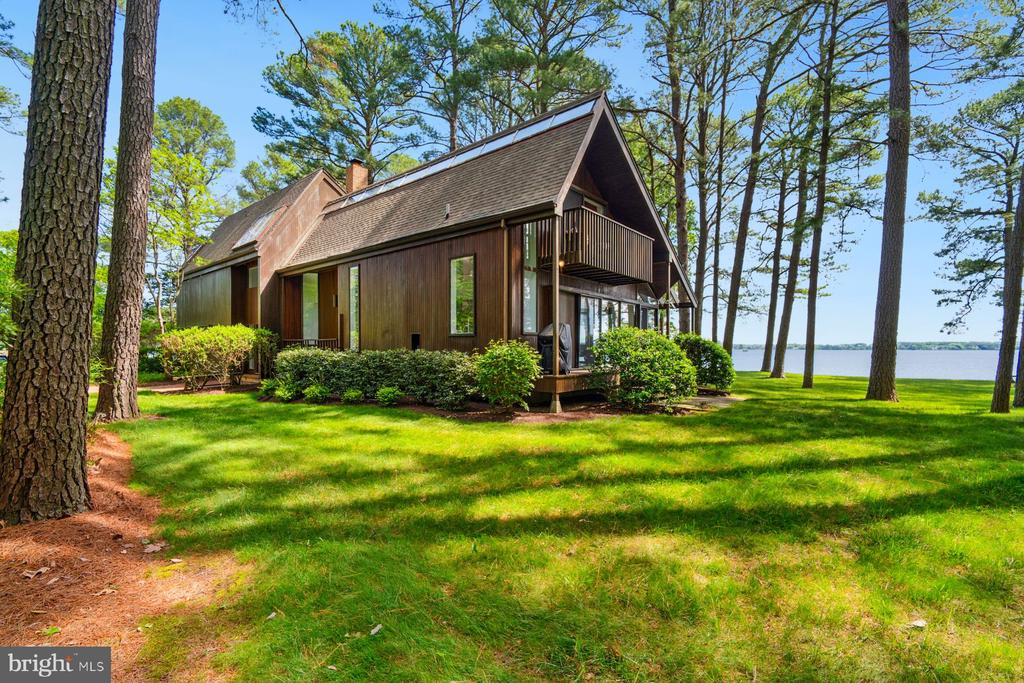 7285 Quaker Neck Rd