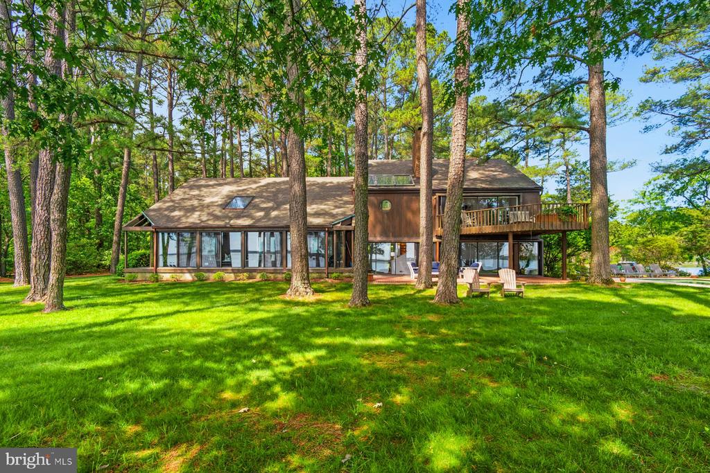 7285 Quaker Neck Rd