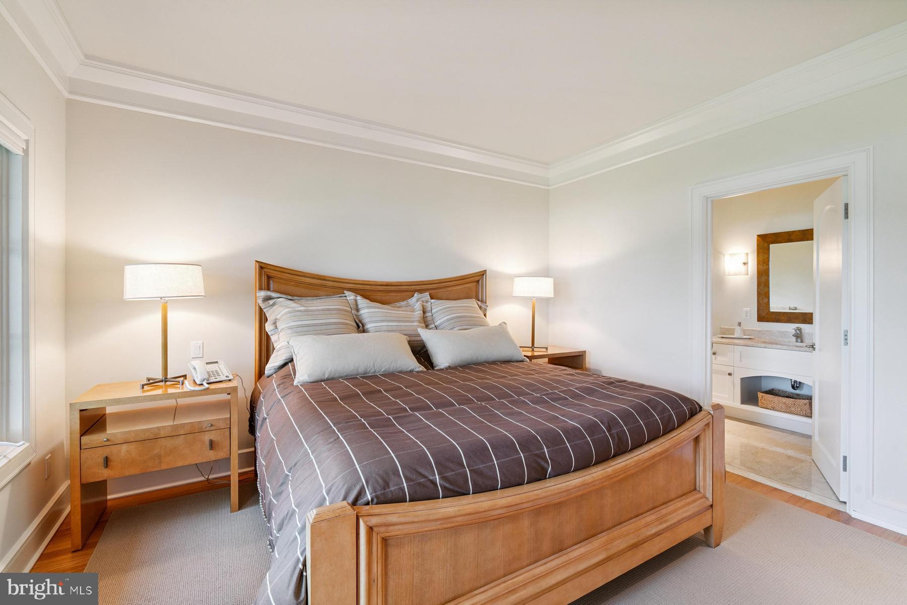 7090 Cooper Point Rd