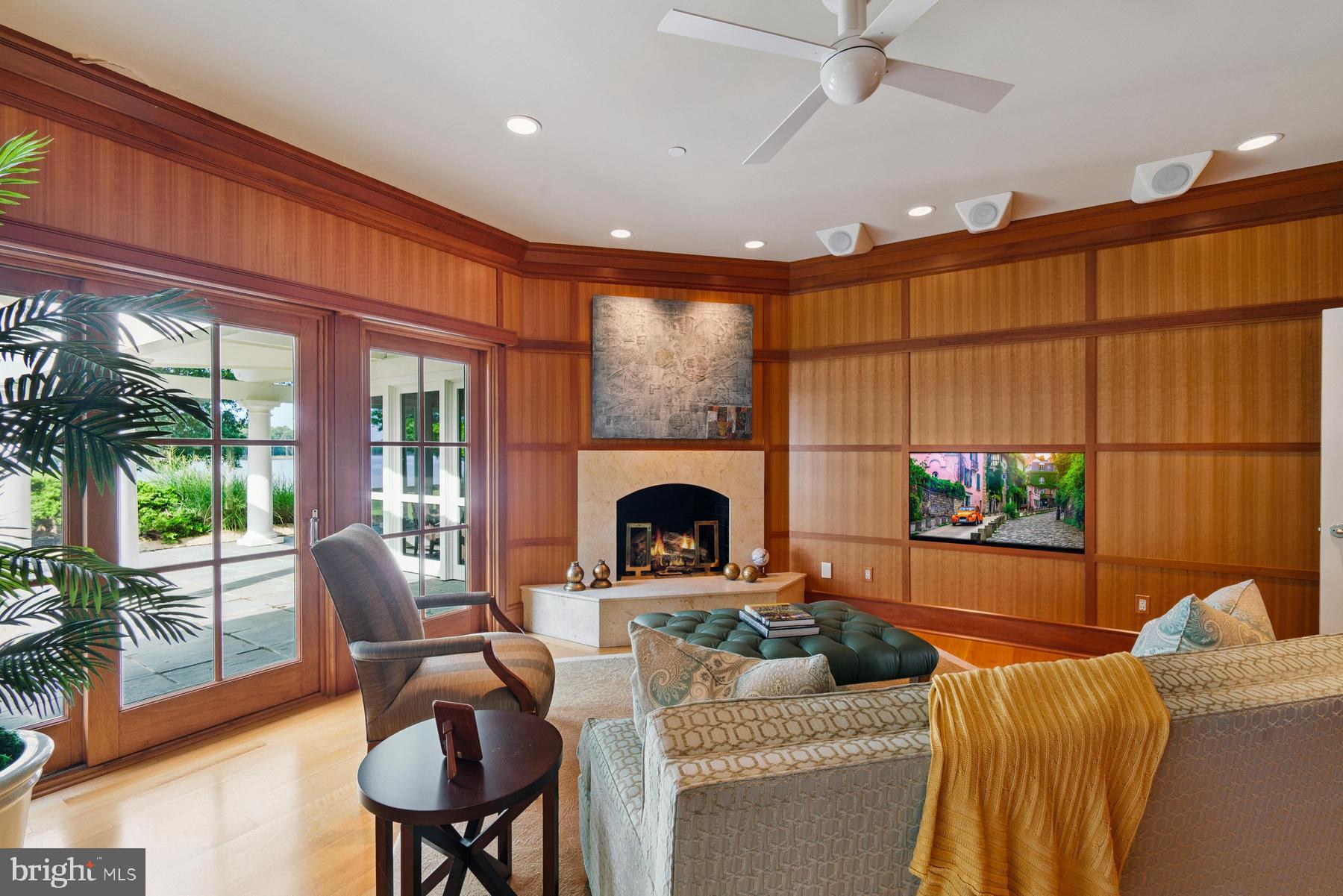 7090 Cooper Point Rd