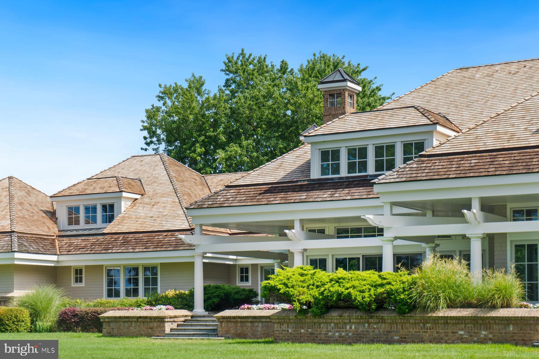 7090 Cooper Point Rd