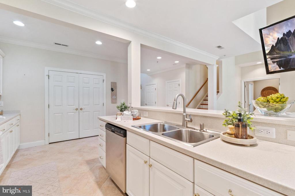 28864 Jasper Ln
