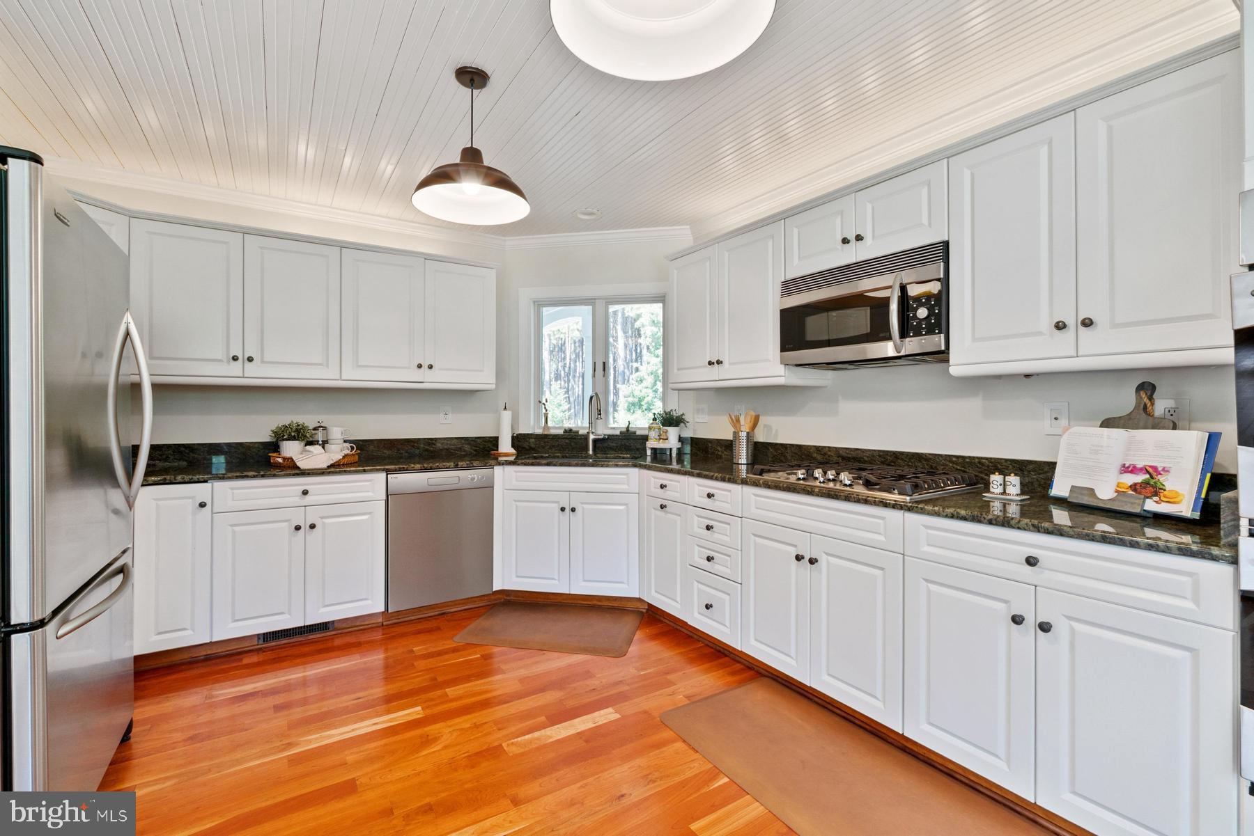 8095 CHURCH NECK ROAD