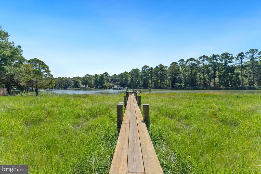 8095 CHURCH NECK ROAD